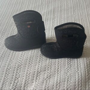 Bogs Black Leopard Print Boots